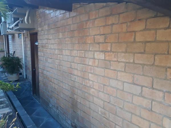 Hotel Tubarão : photo 7 de la chambre chambre quadruple