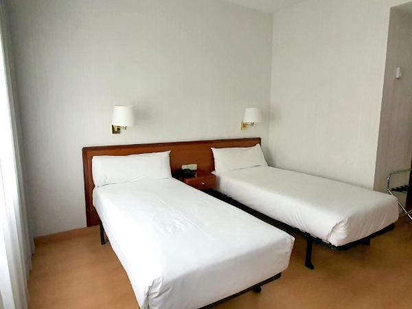 Hotel Ultonia : photo 2 de la chambre chambre double ou lits jumeaux