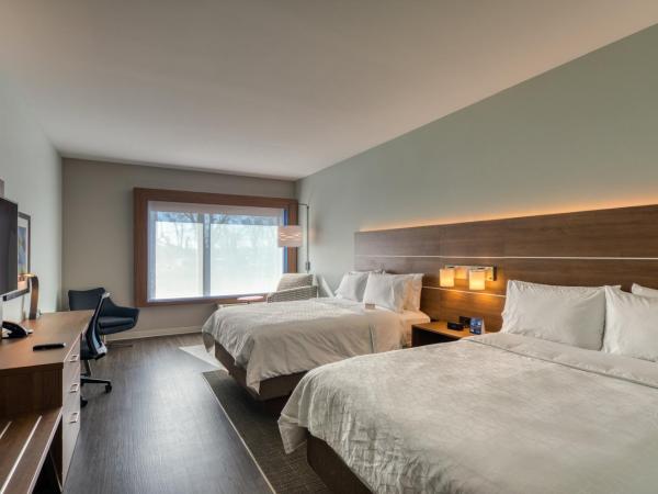 Holiday Inn Express & Suites - Charlotte - South End, an IHG Hotel : photo 2 de la chambre chambre standard avec 2 lits queen-size