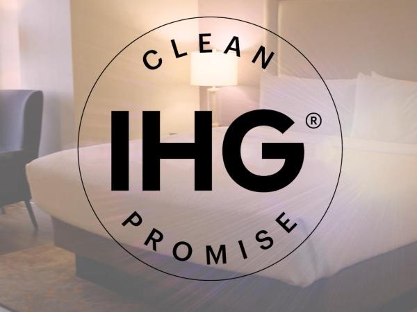 Crowne Plaza New Delhi Okhla, an IHG Hotel : photo 4 de la chambre chambre lit king-size standard - fumeurs