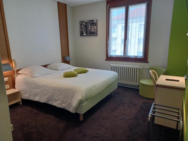 Logis - Hôtel Restaurant Bellevue Annecy : photo 4 de la chambre chambre double