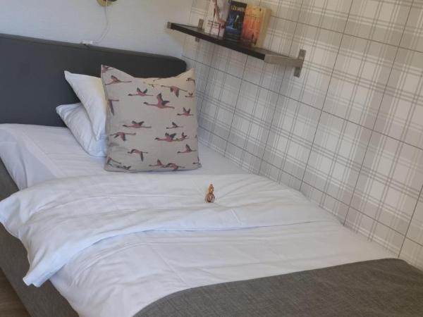 Hotell Västerås : photo 6 de la chambre chambre double avec chambre séparée