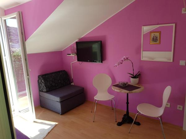 Guest House Avdic : photo 6 de la chambre studio avec balcon