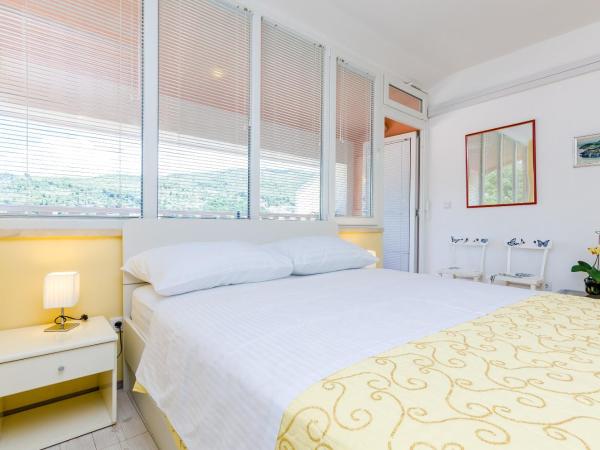 Guest House Avdic : photo 8 de la chambre studio avec balcon - vue sur mer
