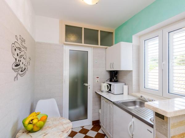 Guest House Avdic : photo 4 de la chambre studio avec balcon - vue sur mer