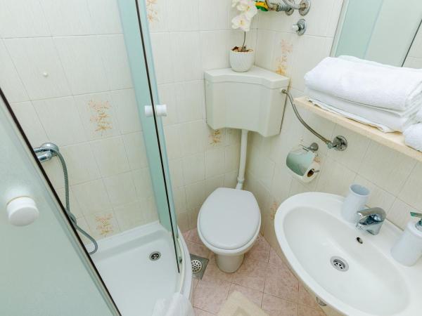 Guest House Avdic : photo 7 de la chambre studio avec balcon - vue sur mer