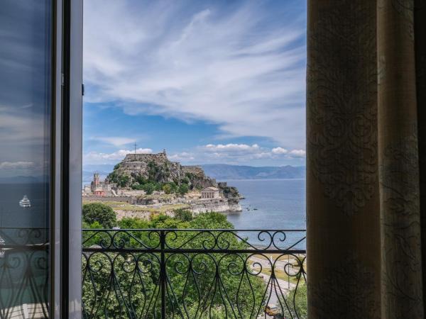 Cavalieri Hotel : photo 1 de la chambre chambre double supérieure - vue sur mer