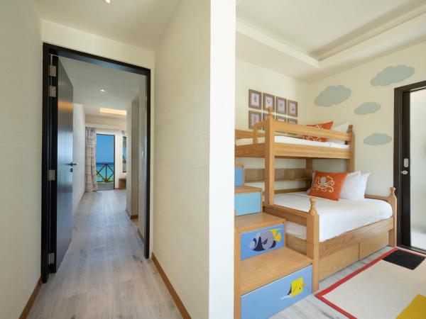 OBLU XPERIENCE Ailafushi - All Inclusive with Free Transfers : photo 4 de la chambre chambre familiale - vue sur océan