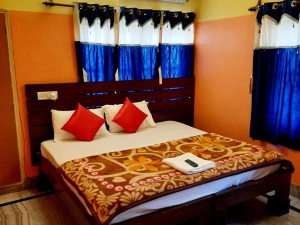 Hotel Orient Residency : photo 1 de la chambre chambre double avec salle de bains privative