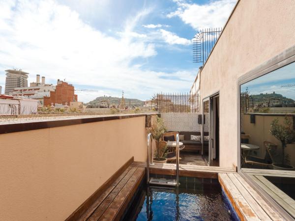 DO Plaa Reial powered by Sonder : photo 7 de la chambre suite avec piscine prive