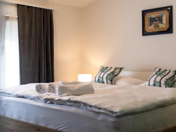 Four Roses : photo 10 de la chambre chambre double deluxe avec douche