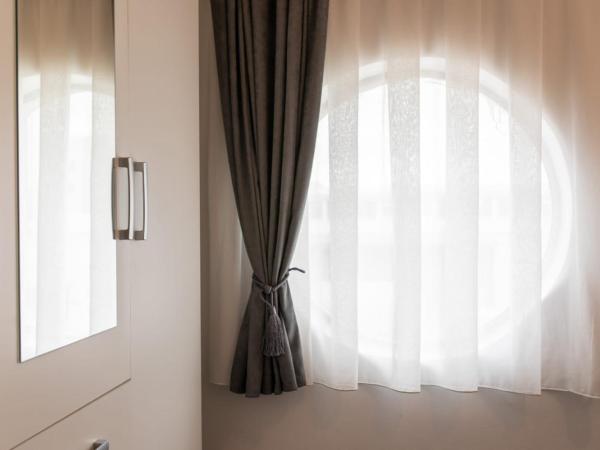 Four Roses : photo 3 de la chambre chambre double supérieure avec deux lits doubles