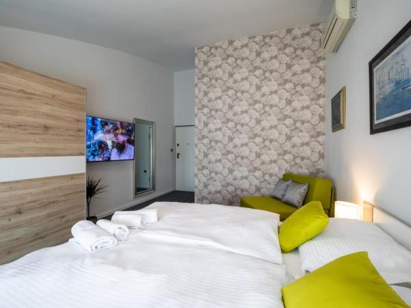 Four Roses : photo 7 de la chambre chambre double deluxe avec douche