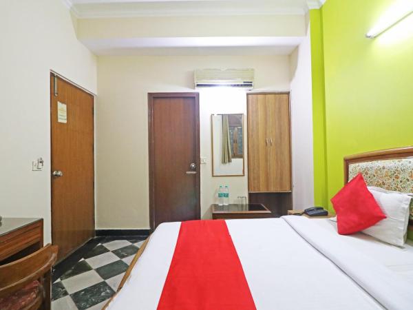 Hotel Westend Holiday Home 5 mint from Nizamuddin Railway Station : photo 9 de la chambre chambre double standard