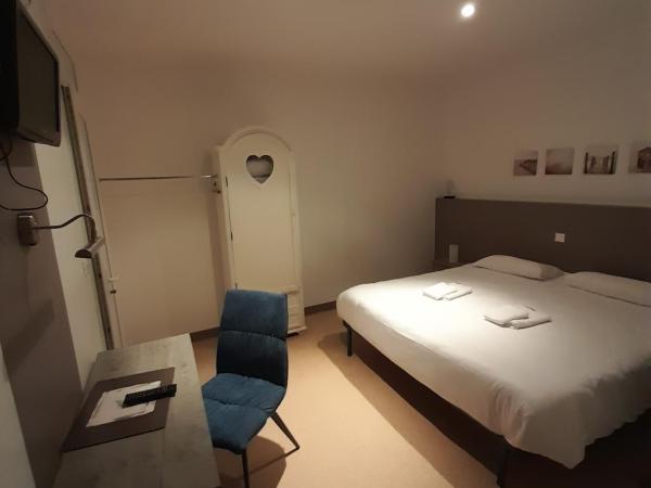 Hotel Les Voyageurs : photo 1 de la chambre chambre double supérieure