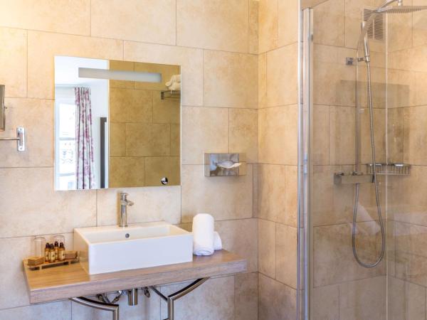 Best Western Marquis de la Baume : photo 2 de la chambre chambre lit queen-size classique