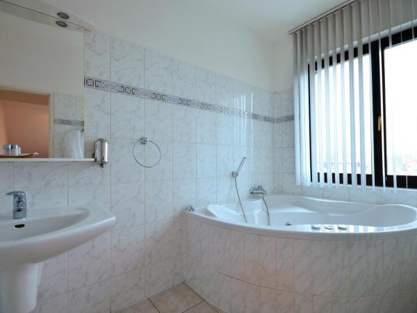 Hotel Isora : photo 1 de la chambre suite