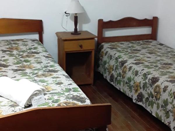 Hotel El Pibe : photo 8 de la chambre chambre lits jumeaux Économique