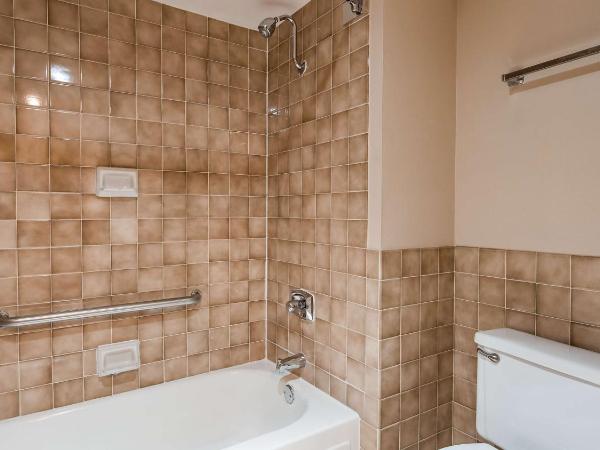 Best Western Plus Saddleback Inn and Conference Center : photo 5 de la chambre chambre lit king-size - non-fumeurs