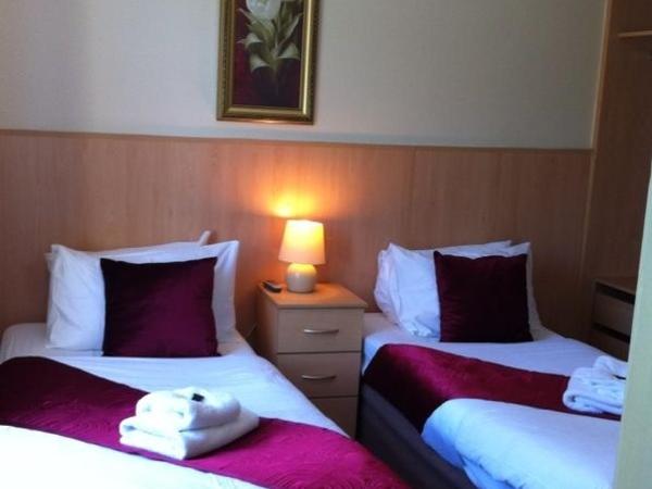 Ashling House Serviced Accommodation : photo 4 de la chambre chambre lits jumeaux