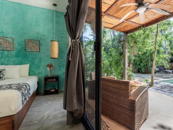 Trece Lunas Tulum - Enchanted Resort : photo 10 de la chambre suite avec balcon