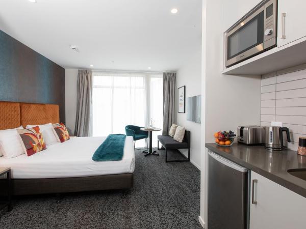 Quest Queenstown Apartments Remarkables Park : photo 1 de la chambre studio lit king-size