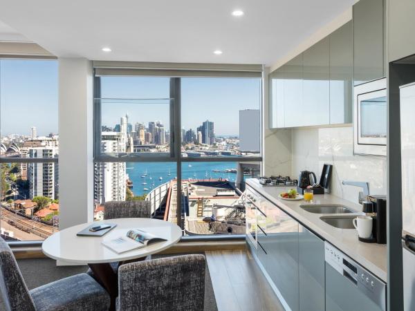 Meriton Suites North Sydney : photo 2 de la chambre suite 1 chambre côté port