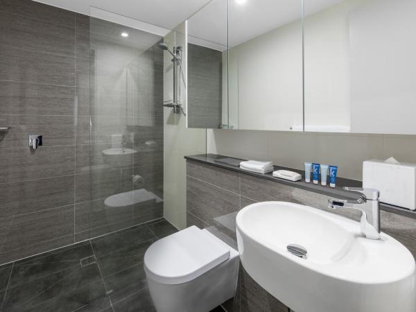 Meriton Suites North Sydney : photo 7 de la chambre suite 2 chambres côté port