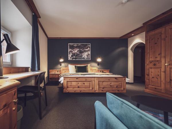 Hotel Davoserhof by Mountain Hotels : photo 1 de la chambre chambre double supérieure