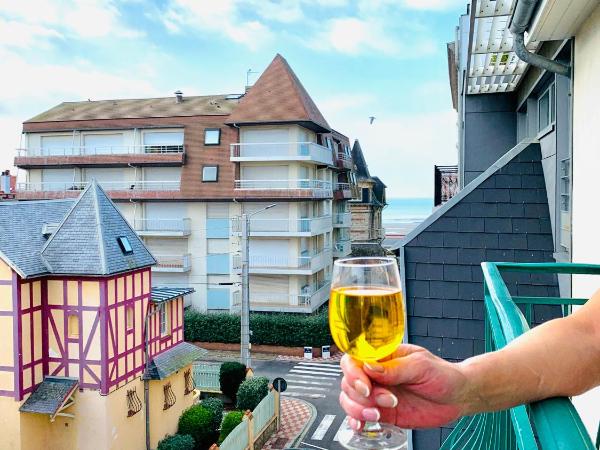 Hôtel Gaspard : photo 3 de la chambre chambre double deluxe avec balcon