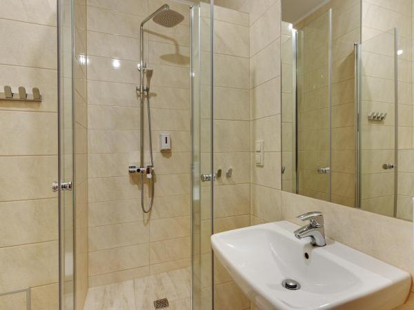 Abak : photo 5 de la chambre chambre familiale