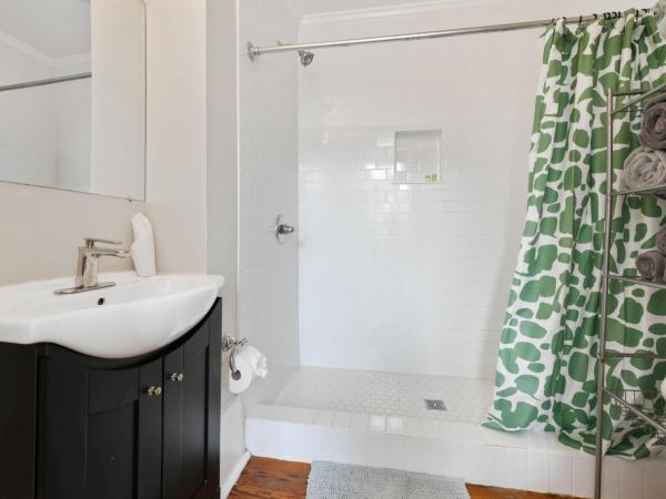 Montgomery House : photo 8 de la chambre appartement avec balcon