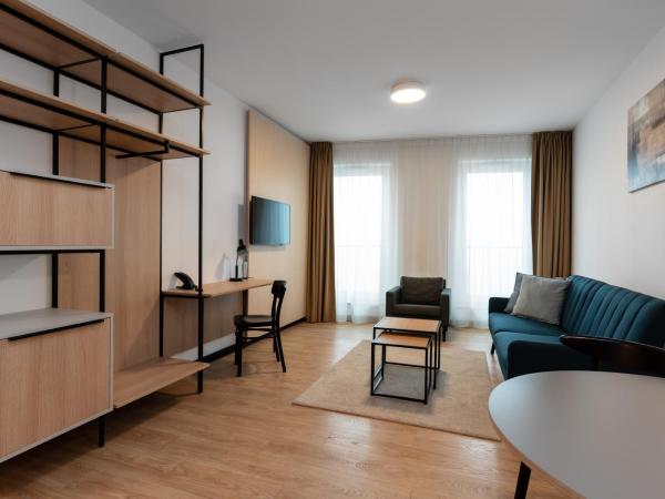 Hotel Tulip Residences Warsaw Targowa : photo 5 de la chambre suite studio - 1 lit queen-size, 1 canapé-lit