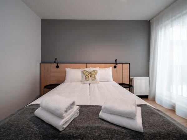 Hotel Tulip Residences Warsaw Targowa : photo 2 de la chambre appartement 1 lit queen-size - canapé-lit