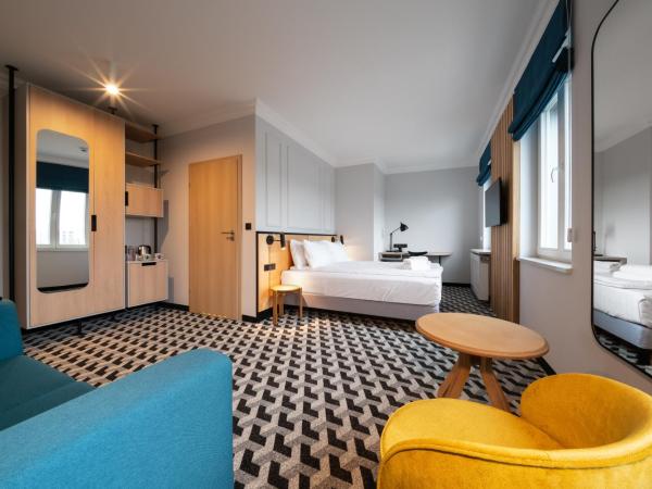 Hotel Tulip Residences Warsaw Targowa : photo 6 de la chambre chambre triple exécutive