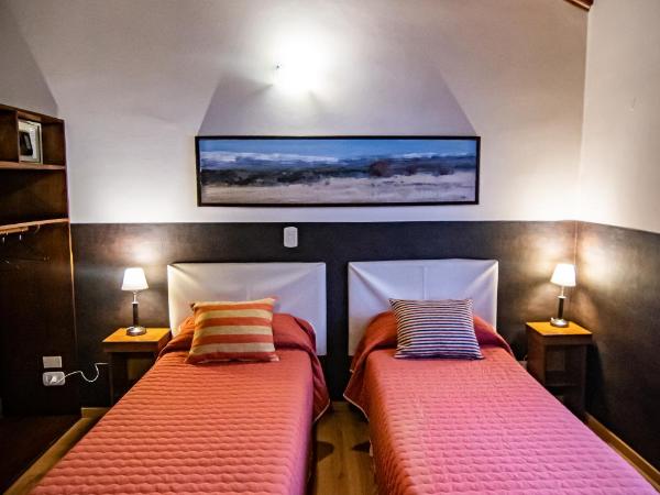 Las Avutardas Hosteria : photo 6 de la chambre chambre lits jumeaux