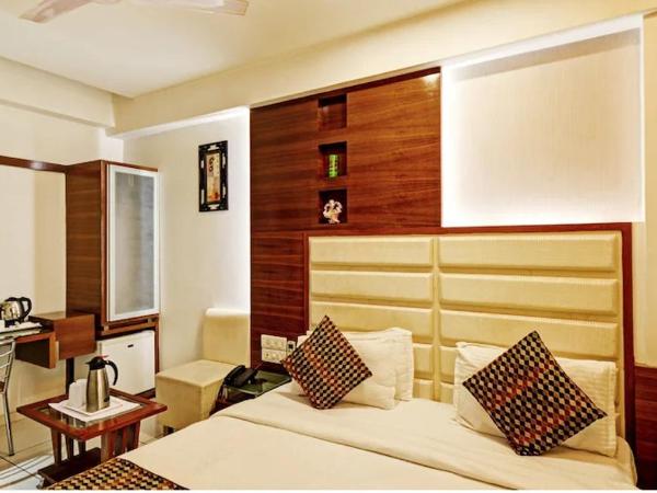 Atithi The Hotel : photo 8 de la chambre chambre deluxe double ou lits jumeaux