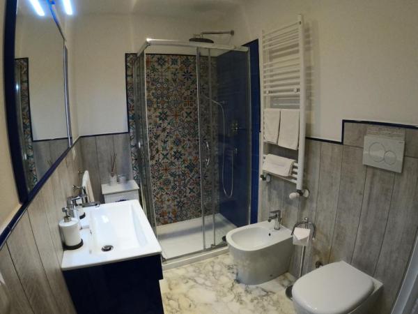 Five Roses Bed & Breakfast : photo 3 de la chambre chambre double