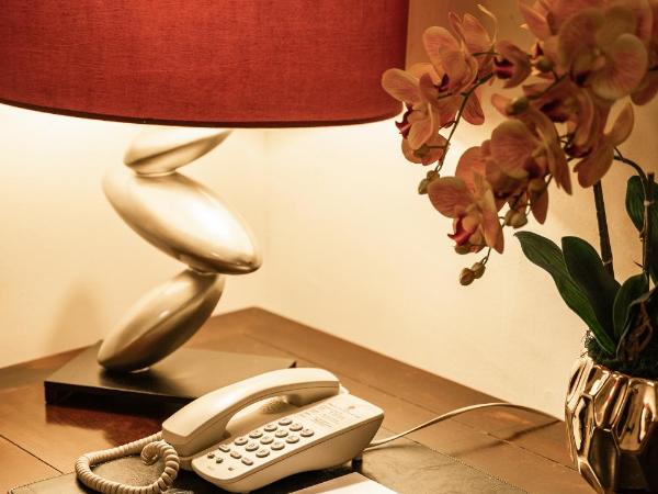 Hotel Penaga : photo 8 de la chambre chambre lit king-size hutton deluxe avec jacuzzi et balcon