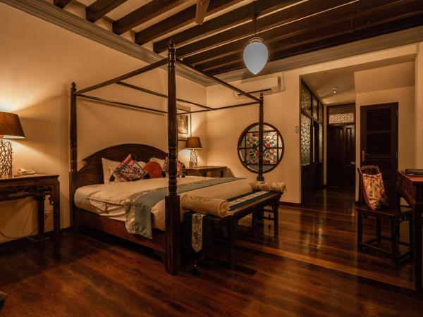 Hotel Penaga : photo 1 de la chambre suite transfer 1 chambre avec jacuzzi