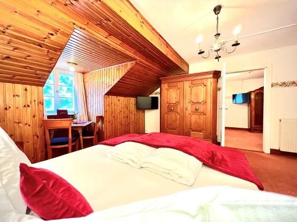 Hotel Grünwalderhof : photo 4 de la chambre chambre quadruple