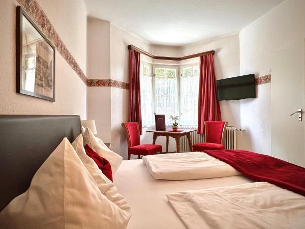 Hotel Grünwalderhof : photo 6 de la chambre chambre triple