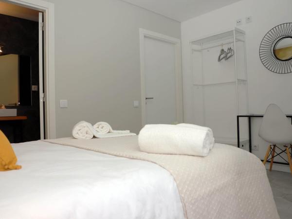 Le Jardin Secret de Faro Guesthouse : photo 3 de la chambre chambre double standard