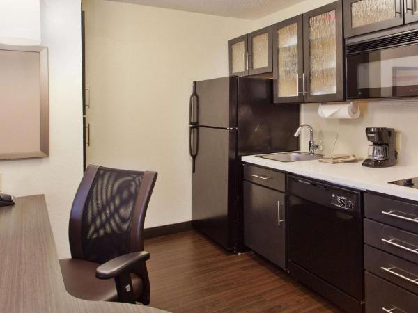 Sonesta Simply Suites Dallas Richardson : photo 2 de la chambre suite 1 chambre avec 2 lits doubles