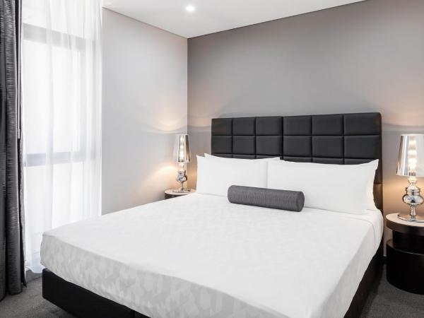 Meriton Suites Chatswood : photo 6 de la chambre suite moderne 2 chambres