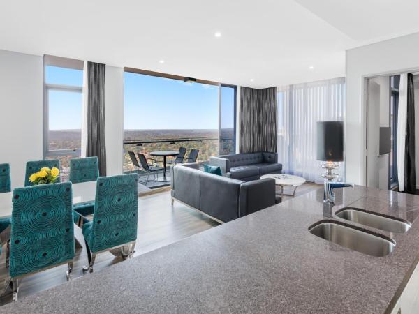 Meriton Suites Chatswood : photo 1 de la chambre suite 3 chambres altitude