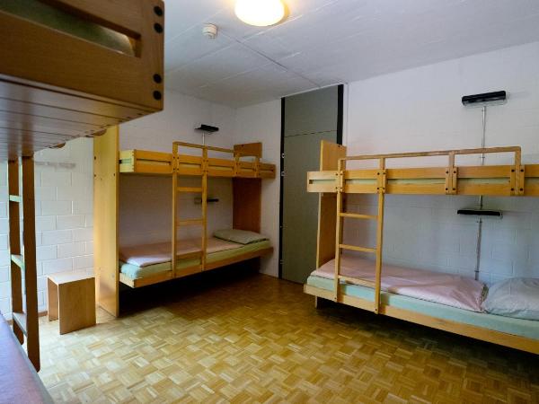 Luzern Youth Hostel : photo 4 de la chambre lit dans dortoir 6 lits
