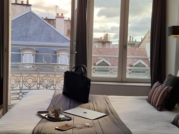 City Loft Apparthotel : photo 1 de la chambre studio avec balcon