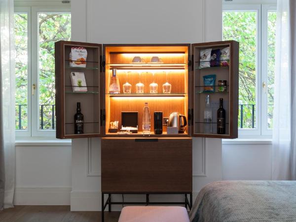 Kozmo Hotel Suites & Spa - Small Luxury Hotels of the World : photo 3 de la chambre chambre double ou lits jumeaux supérieure