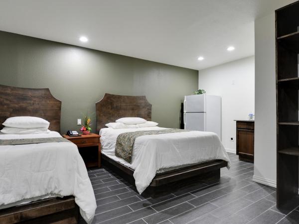 Romantic Inn & Suites : photo 4 de la chambre chambre attribuée à l'arrivée 